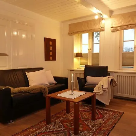 Min Aran Oevenum